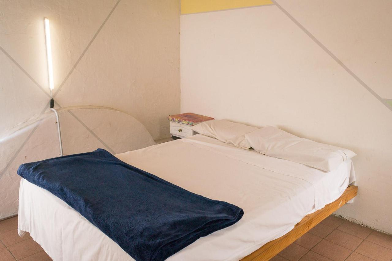 רוסאריו Freedom Hostel מראה חיצוני תמונה