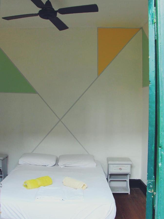רוסאריו Freedom Hostel מראה חיצוני תמונה